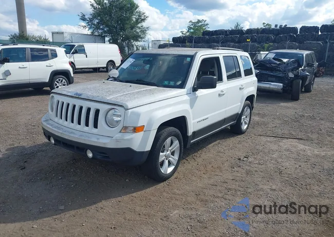 1C4NJRFB4FD125701: 43137140