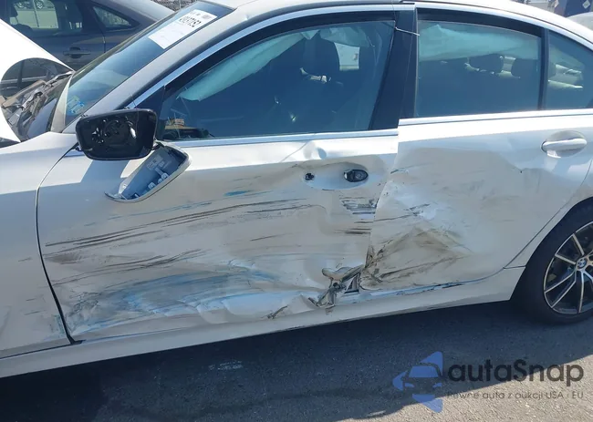 WBA5R7C59KAJ79094: 43137152