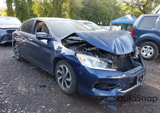 1HGCR2F85HA252474: 43137217