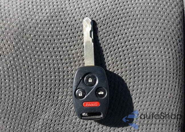 1HGCP2F78AA149598: 43137264