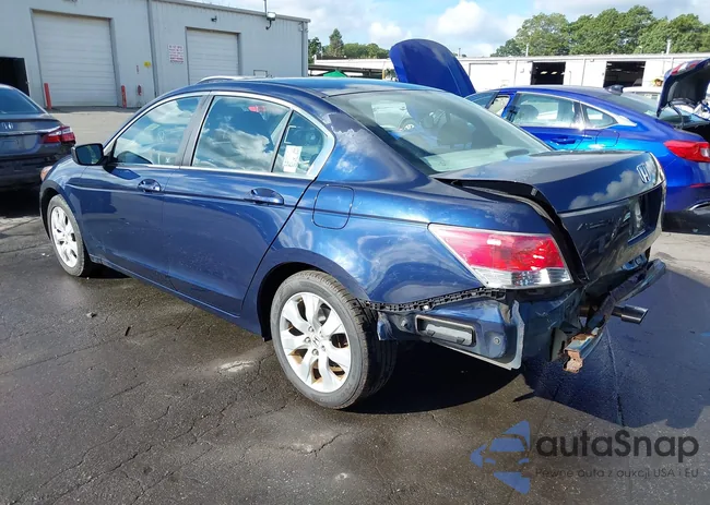 1HGCP2F78AA149598: 43137264