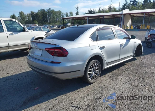 1VWJM7A36JC050327: 43137310