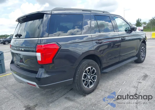 1FMJU1J83REA22993: 43137328