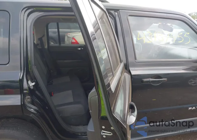 1C4NJPBAXCD661288: 43137455