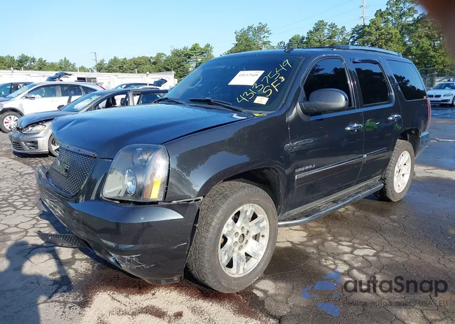 1GKS2EEF4CR240637: 43137549