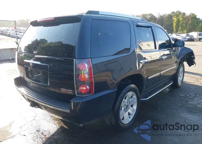 1GKS2EEF4CR240637: 43137549