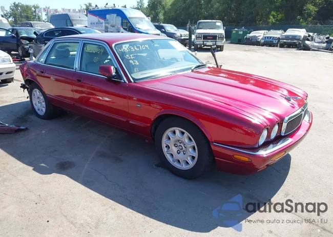 SAJHX124XWC812886: 43136704