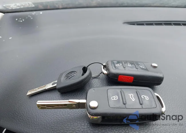 3VWPL7AJ2CM695148: 43136761