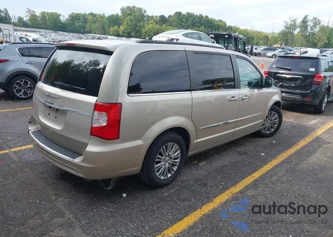 2C4RC1CG0FR674158: 43136768