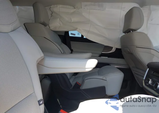 1FMJU1MG7SEA03839: 43136777