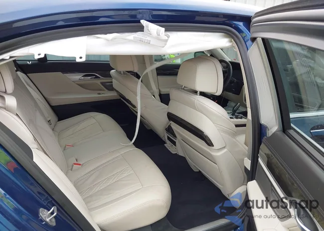 WBA7U2C03NCK86374: 43136837