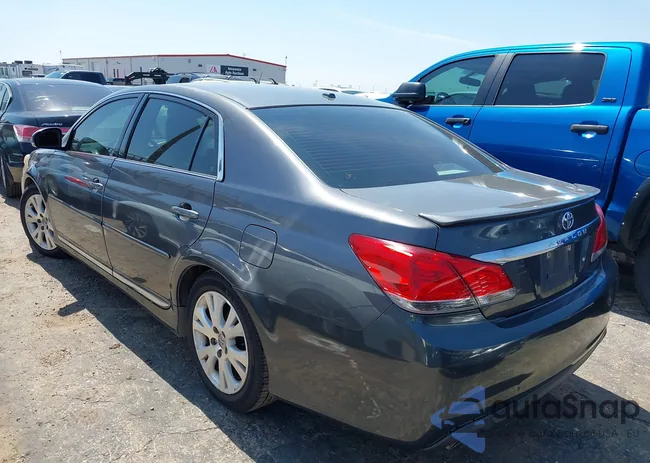 4T1BK3DB0CU466939: 43136854