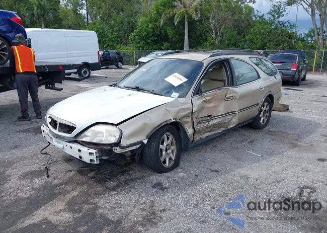 1MEFM59S8YA609082: 43136901