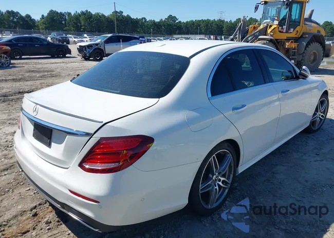 WDDZF4JBXJA331893: 43138134