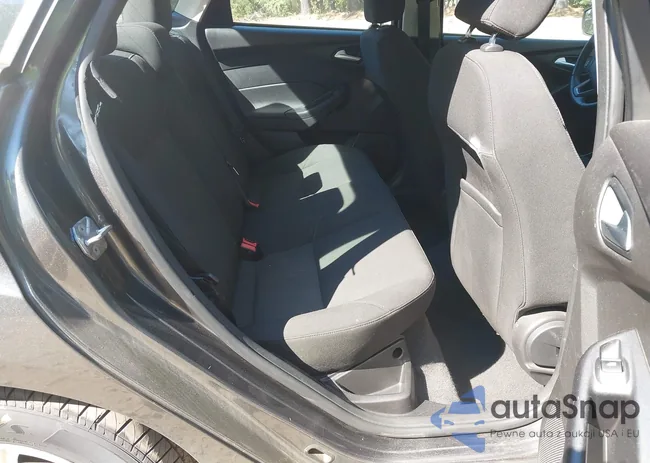 1FADP3F26FL344453: 43138168