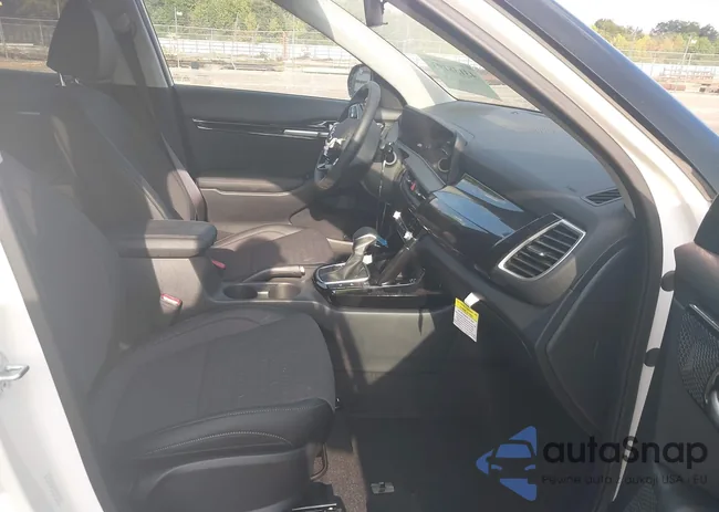 KNDEUCAAXS7786192: 43138193