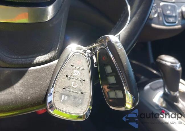 1G1ZE5ST5HF235914: 43138201