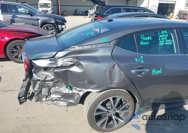 1N4AA6AP4HC439007: 43138344