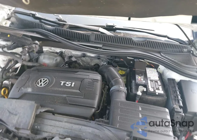 3VW5T7BU1MM003852: 43138358