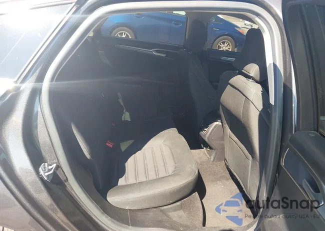 3FA6P0LU2KR206062: 43138536