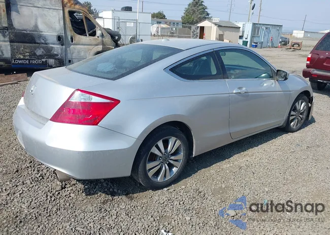 1HGCS12809A800824: 43138538