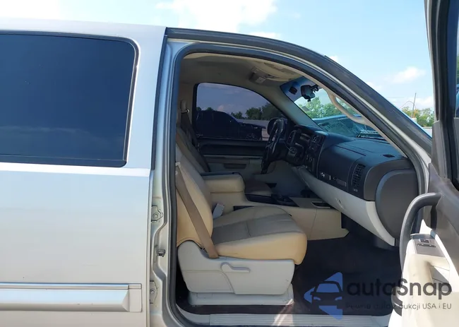 3GCRCSE09AG267881: 43138614