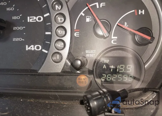 2HKYF18443H520885: 43137703