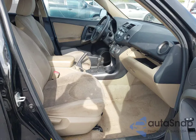 2T3ZF4DV4BW104721: 43137861