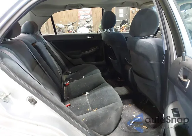 1HGCM55623A033870: 43137867