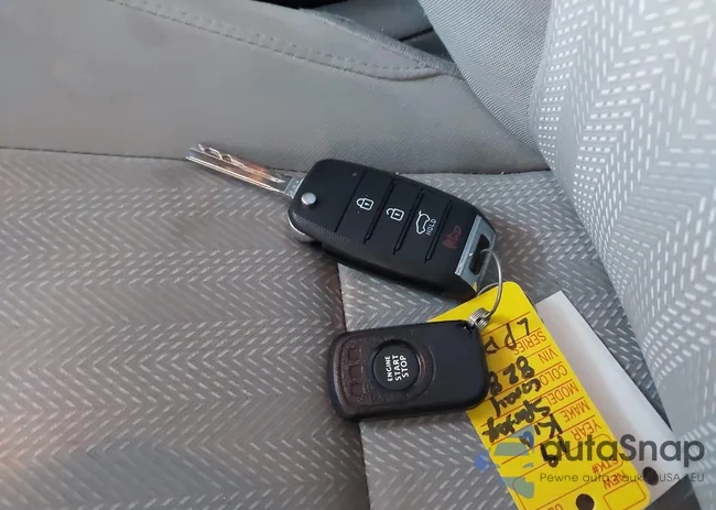 KNDPMCAC5K7598285: 43137884