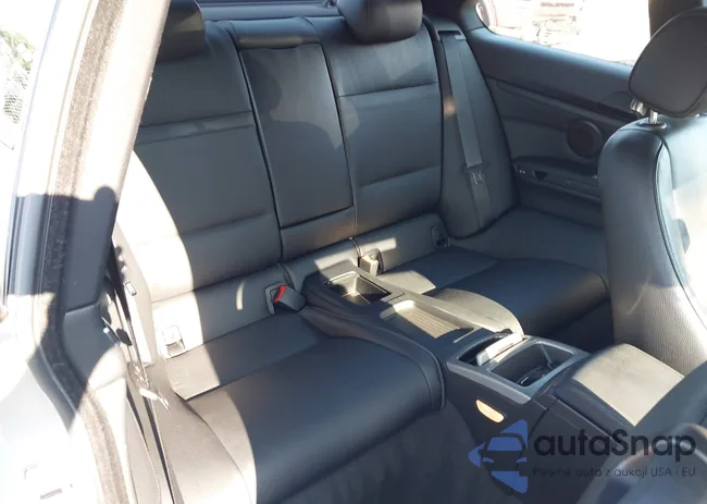 WBAKG7C55BE262541: 43137941