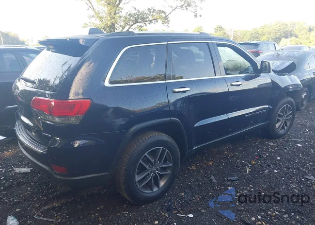 1C4RJFBG2JC357682: 43138023