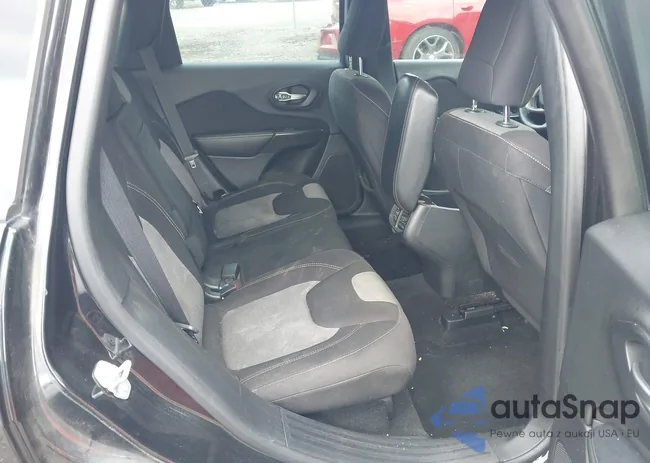 1C4PJLAB6GW107834: 43138034