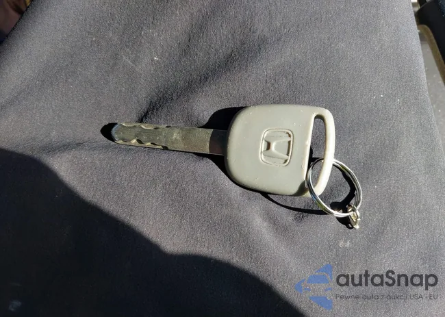 1HGCP2F87BA050765: 43138048