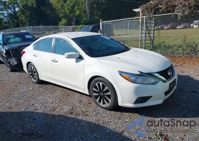 1N4AL3AP0JC146073: 43139194