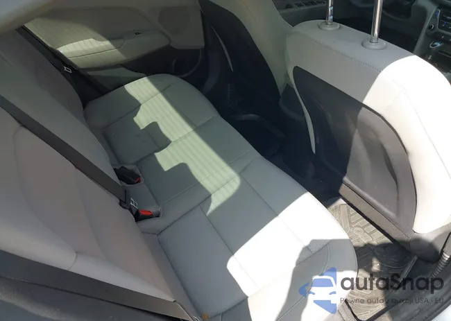 5NPD74LF1JH376103: 43139278