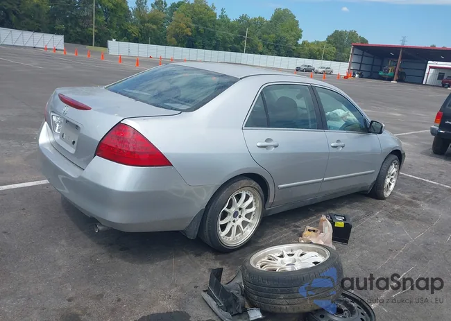 1HGCM66407A059621: 43139321