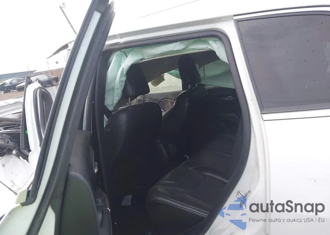 1C4PJMDX1KD104079: 43139341