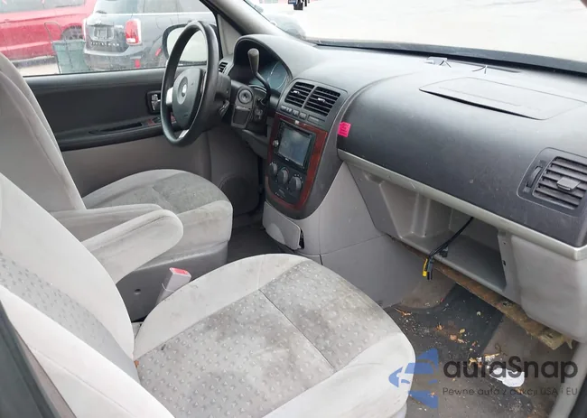 1GNDV23W98D122382: 43139617