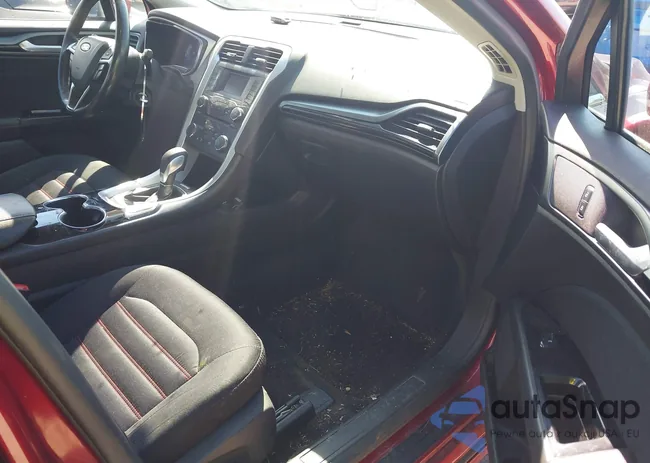 3FA6P0LU9FR158405: 43138681