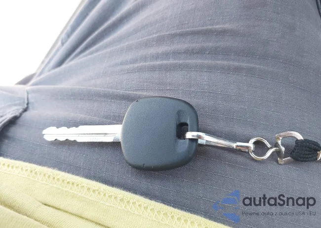 2T1KR32E43C098744: 43138747