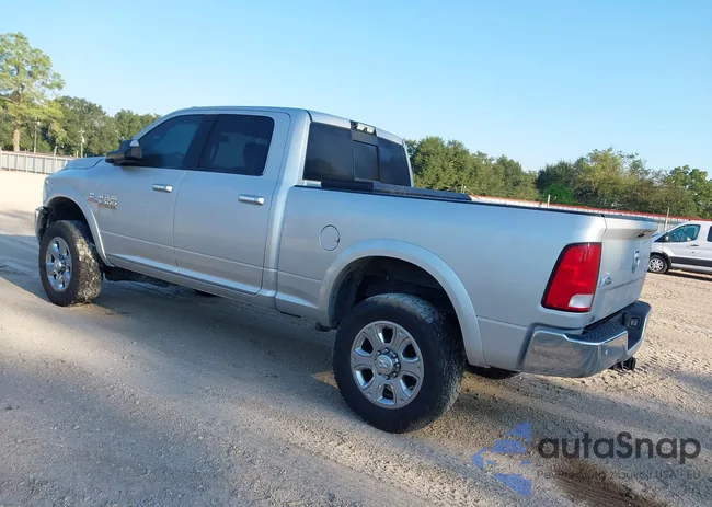 3C6UR5DL0JG110186: 43138752