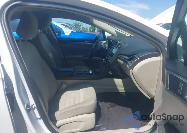 3FA6P0HD7LR218475: 43138759