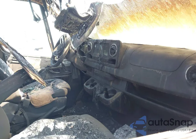 W1W4EBVY4MT074530: 43138863