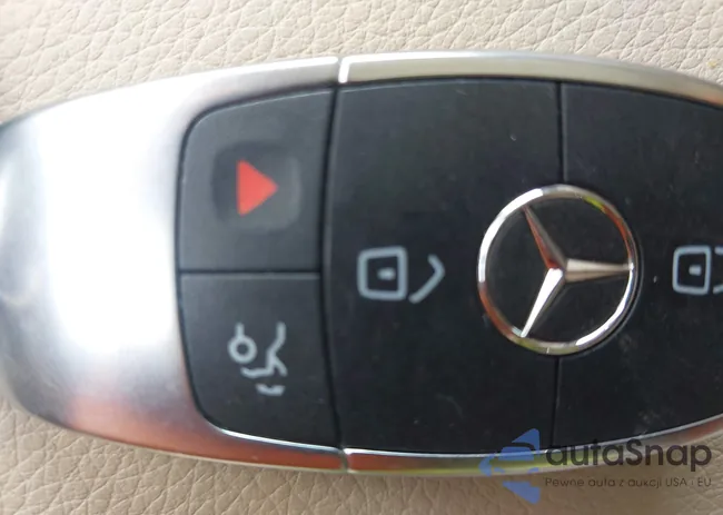 W1N0G8EB6MF885207: 43138974