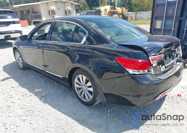 1HGCP2F73CA016105: 43138995