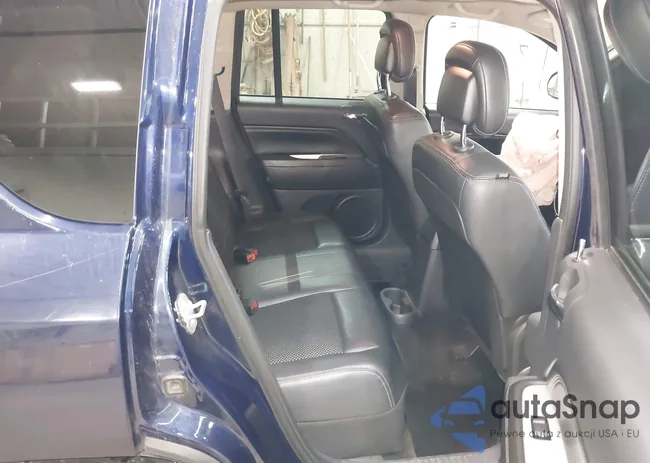 1C4NJDEB7ED521026: 43140106