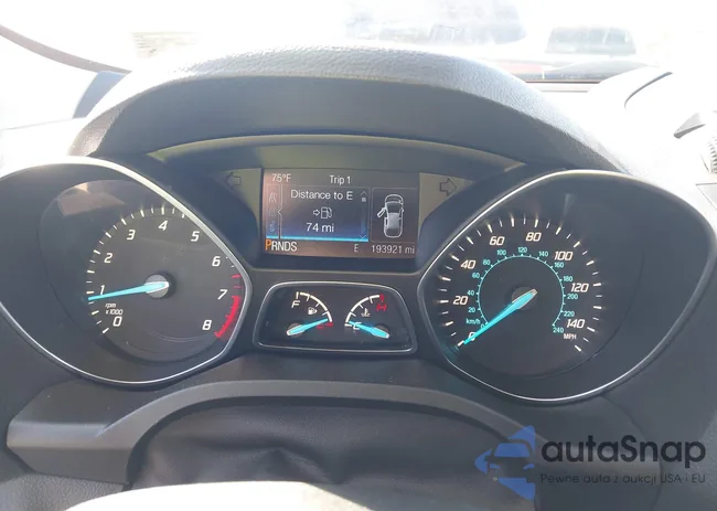 1FMCU9GX8EUE05429: 43140147