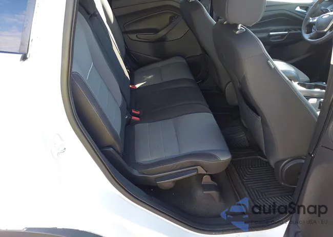 1FMCU9GX8EUE05429: 43140147