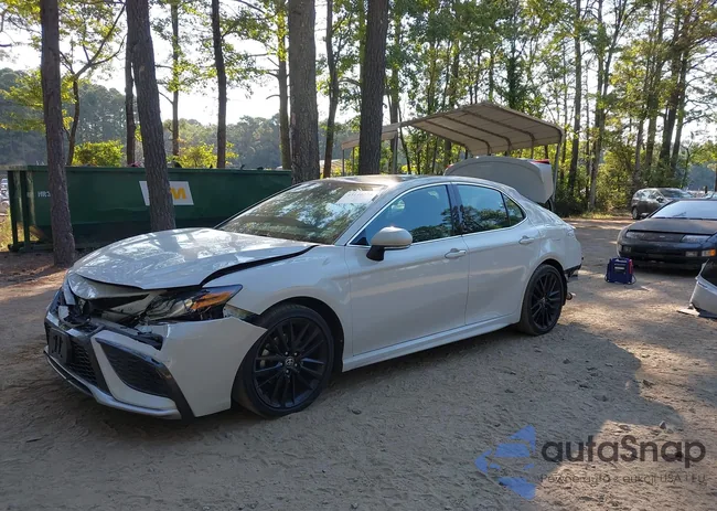 4T1K61AK6NU021962: 43140238